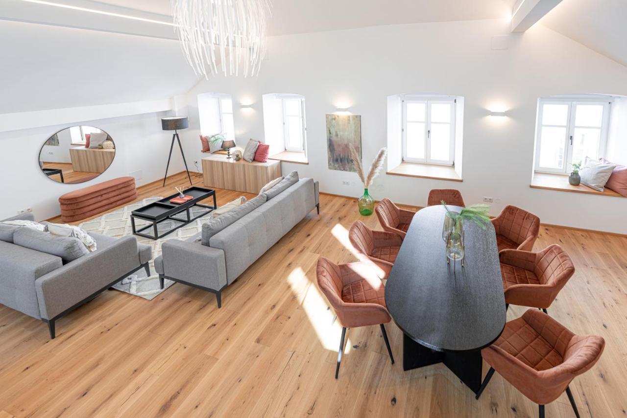 Apartamento Penthouse Maxfux Direkt In Der Fussgaengerzone 130M2 Krems an der Donau Exterior foto