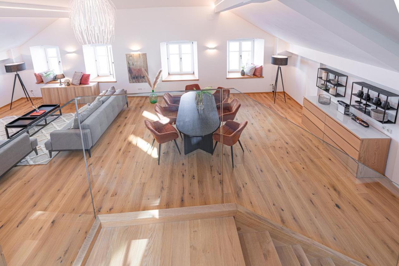 Apartamento Penthouse Maxfux Direkt In Der Fussgaengerzone 130M2 Krems an der Donau Exterior foto